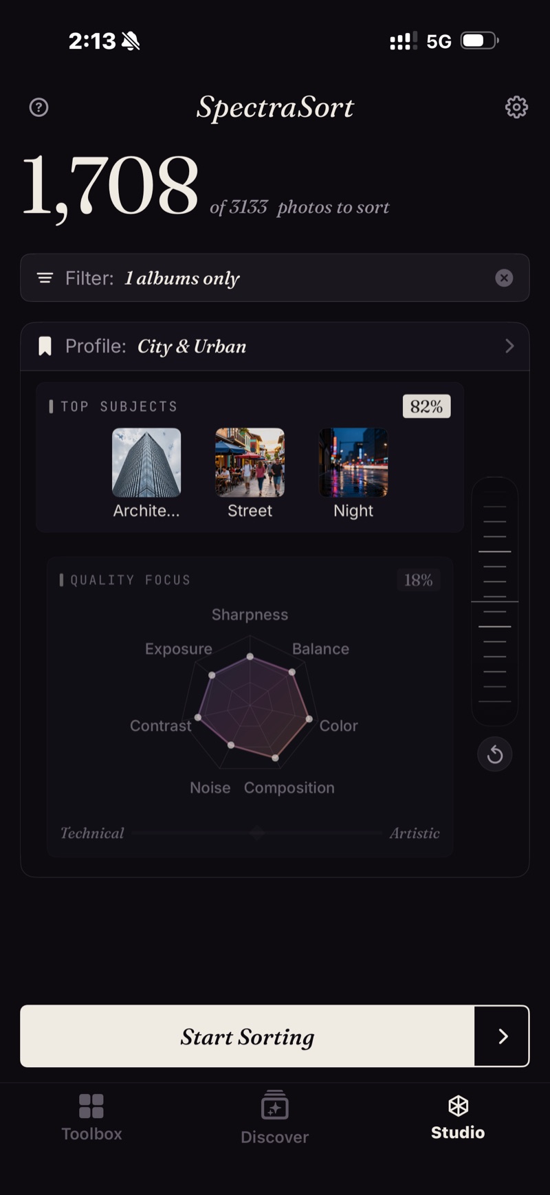 Studio — profile City & Urban: Top Subjects Architecture, Street, Night at 82%; Quality Focus radar with seven axes at 18%; Technical–Artistic slider; the balance wheel on the right